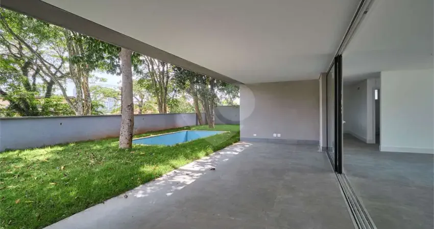 Terreno em condomínio fechado à venda no Alto da Boa Vista, São Paulo 