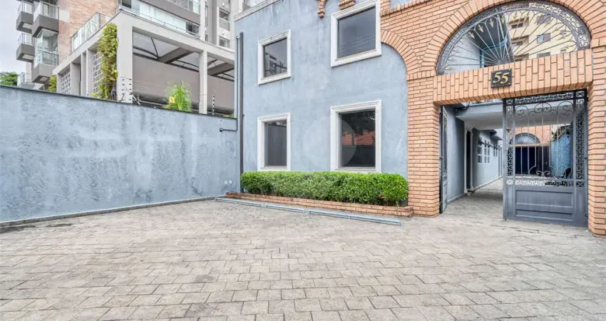 Casa comercial para alugar na Rua Novo Cancioneiro, 55, Brooklin, São Paulo