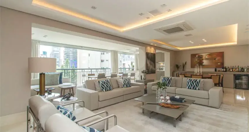 Apartamento com 3 quartos à venda na Rua Coronel Artur de Paula Ferreira, 216, Vila Nova Conceição, São Paulo