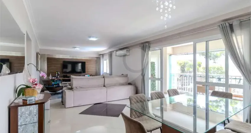 Apartamento à venda com 3 quartos, sendo 3 suítes, no condomínio Vista Golf, São Paulo - SP