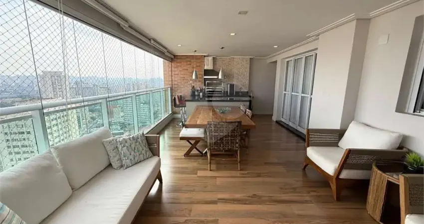 Apartamento à venda com 3 quartos, sendo 1 suíte, no condomínio Verum Mooca, São Paulo - SP