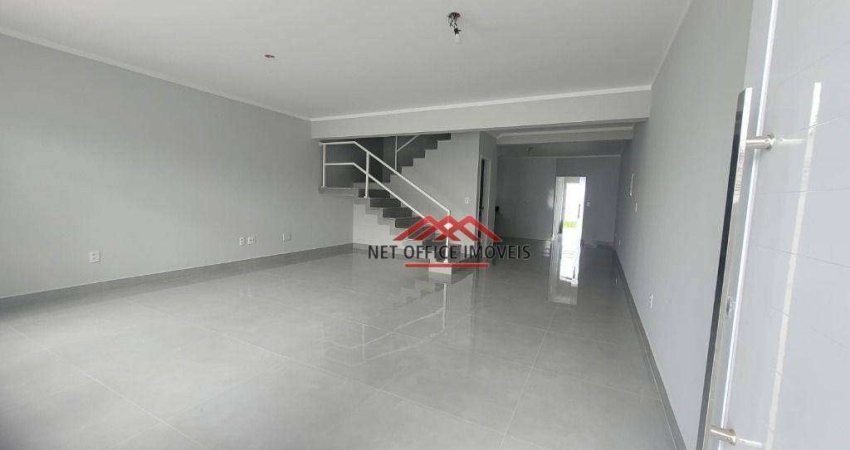 Casa com 3 dormitórios à venda, 176 m² por R$ 920.000,00 - Monte Castelo - São José dos Campos/SP