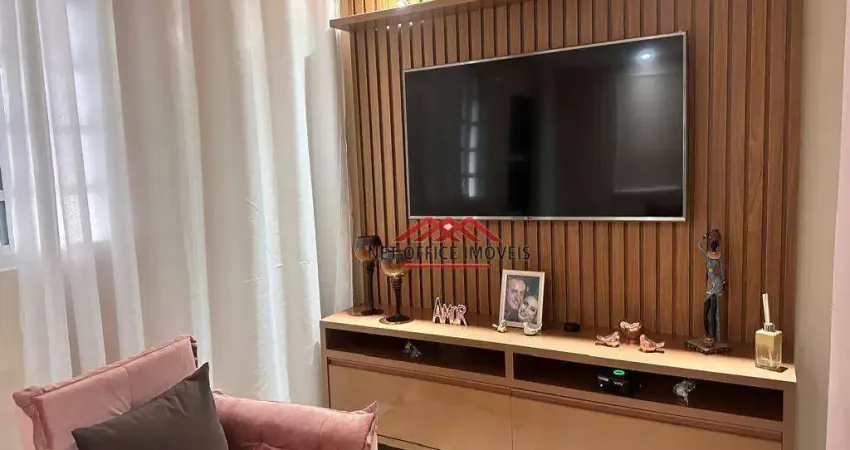 Sobrado com 2 dormitórios à venda, 90 m² por R$ 380.000,00 - Vila São Geraldo - São José dos Campos/SP