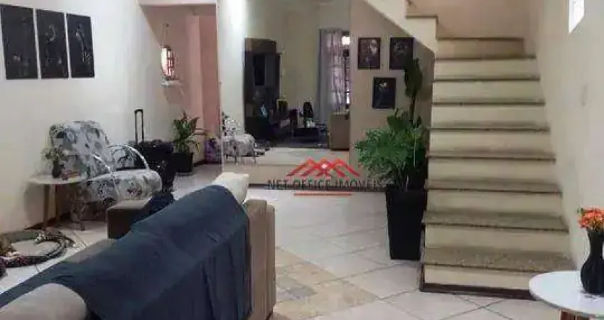 Casa com 3 dormitórios à venda, 184 m² por R$ 900.000,00 - Jardim Sul - São José dos Campos/SP