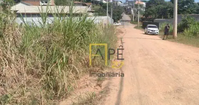 Terreno à venda, 2700 m² por R$ 150.000,00 - Jardim Estância Brasil - Atibaia/SP