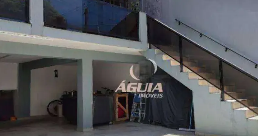 Casa com 3 dormitórios à venda, 200 m² por R$ 699.000,00 - Parque Jaçatuba - Santo André/SP