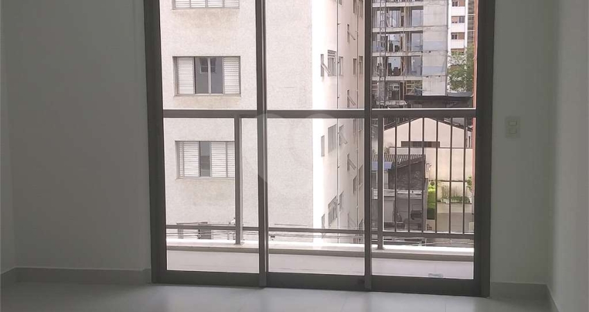 Sala comercial para alugar na Rua Afonso de Freitas, Paraíso, São Paulo