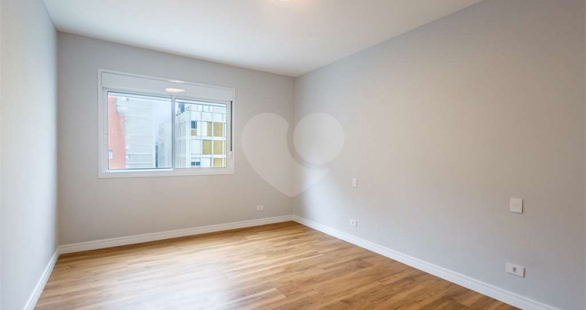 Apartamento com 3 quartos à venda em Cerqueira César - SP