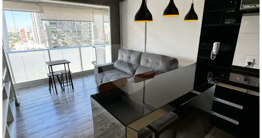 Apartamento com 1 quartos para locação em Santo Amaro - SP