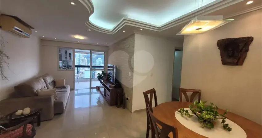 Apartamento com 3 quartos à venda em Gonzaga - SP