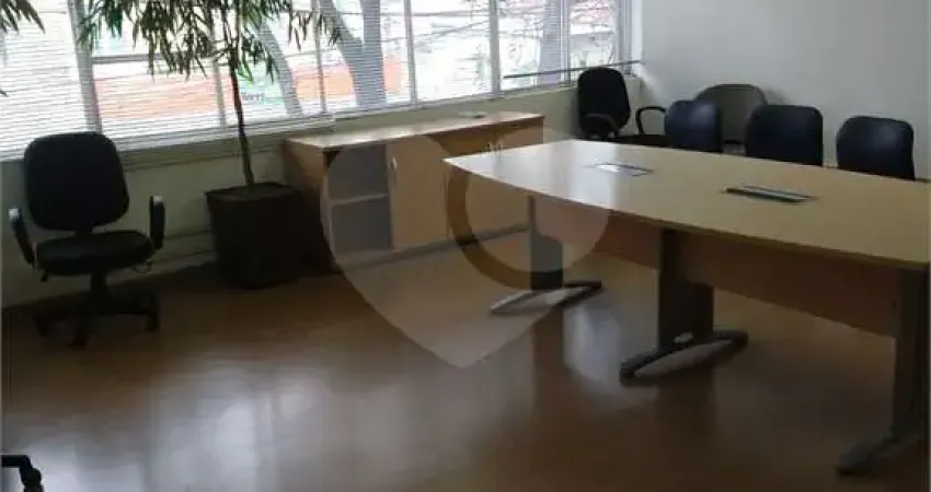 Sala comercial à venda na Rua Bueno de Andrade, 834, Aclimação, São Paulo