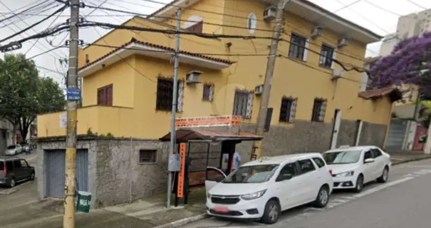 Casa comercial para alugar na Avenida Professor Alfonso Bovero, 825, Perdizes, São Paulo