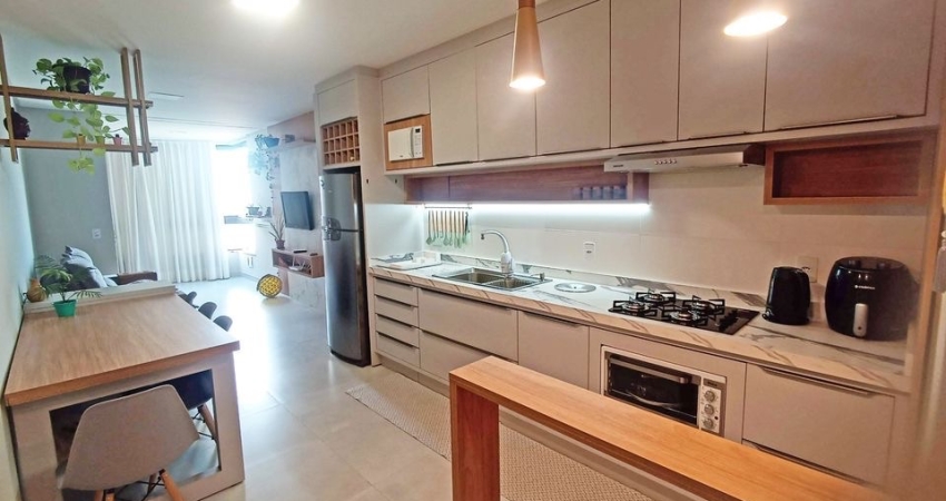 Apartamento totalmente mobiliado em Balneário Piçarras