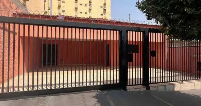 Casa comercial com 3 dormitórios à venda, 258 m² por R$ 720.000 - Jardim Europa - São José do Rio Preto/SP