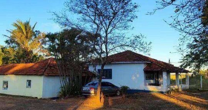 Chácara com 4 dormitórios à venda, 20000 m² por R$ 450.000 - Estrada Boiadeira - Guapiaçu/SP