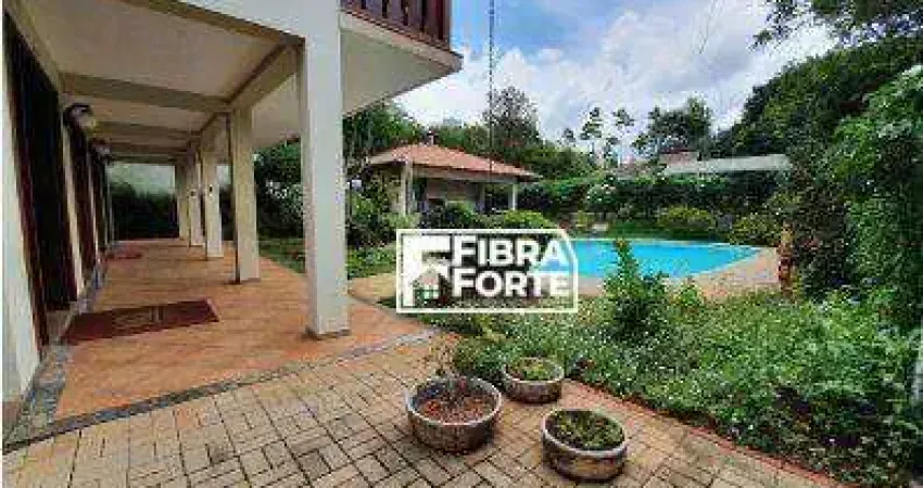 Sobrado para locaçao ou venda próximo à Lagoa do Taquaral com 11 ambientes