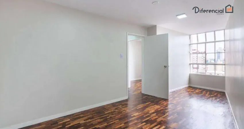 Apartamento com 2 dormitórios para alugar, 44 m² por R$ 2.404,00/mês - Centro - Curitiba/PR