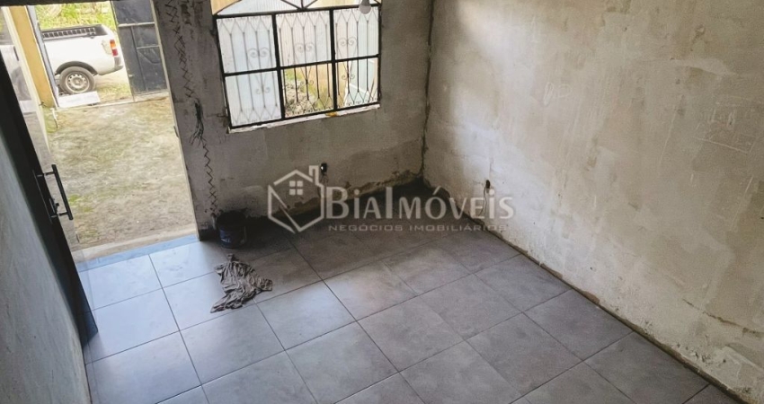 Compre casa duplex com ótimo preço em Campo Grande, estrada do Guandu.