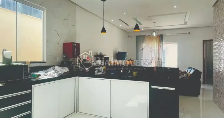 Maravilhosa casa em Campo Grande – Rio da prata - 2 Quartos e um amplo terraço.