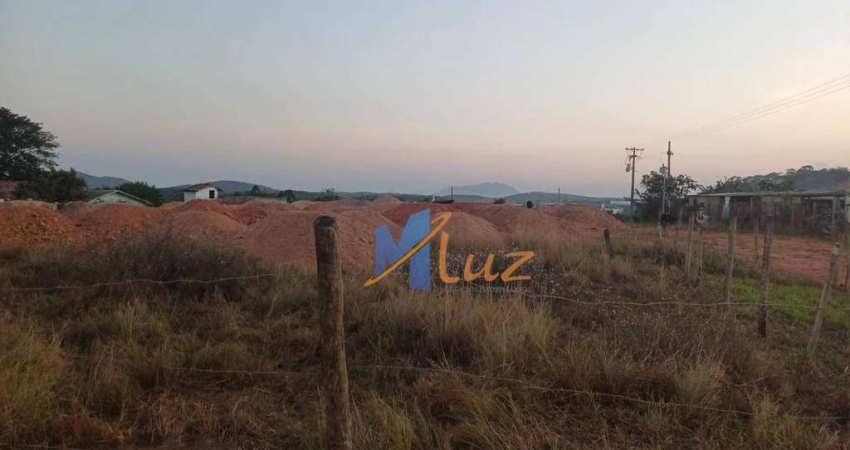Vende-se Linda Área Industrial - A partir de 10.000m² na Estrada Santa Tereza