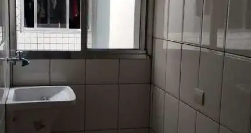 Apartamento para Locação em Diadema, Conceição, 2 dormitórios, 1 banheiro, 1 vaga