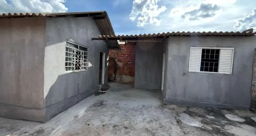 Casa para Locação em Marília, Núcleo Habitacional Nova Marília, 3 dormitórios, 1 suíte, 1 banheiro, 2 vagas