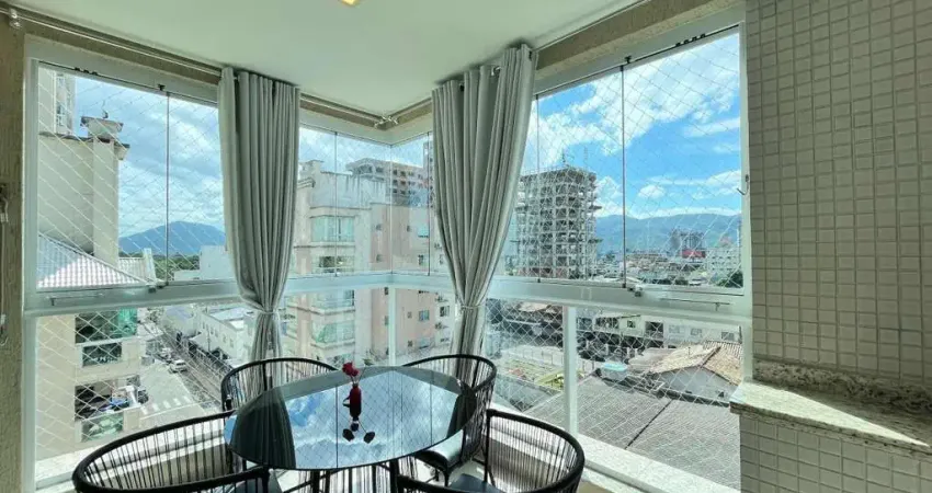 Apto mobiliado à 500 metros do mar com 2 suites e 2 vagas privativas à venda em itapema meia praia