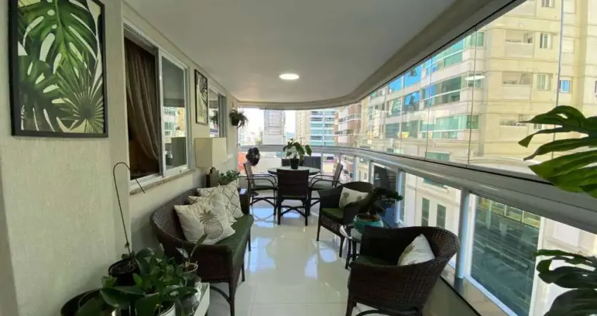 Apartamento à venda quadra mar com 4 dormitórios sendo 2 suítes com 167.00m² privativos em meia praia - pag facilitado.