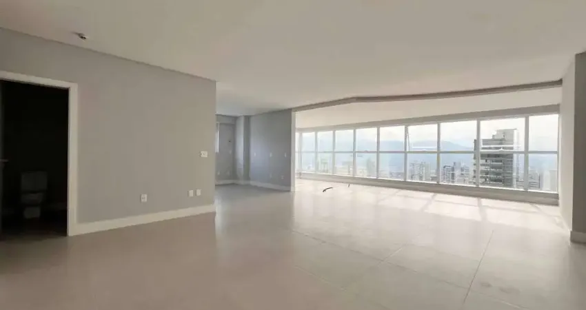 Apartamento à venda 190.00m² privativos 4 suítes + 4 vagas de garagem + lazer completo pagamento facilitado meia praia