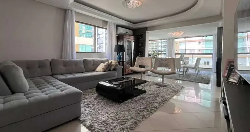 Vendo apartamento com 130m2 privativos com 3 suítes + 1 vaga de garagem + lazer  completo pagamento facilitado meia praia.