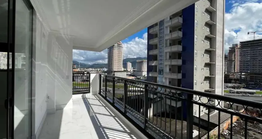 Vendo apartamento novo com 3 suítes em meia praia sem mobília pagamento facilitado direto com dono.