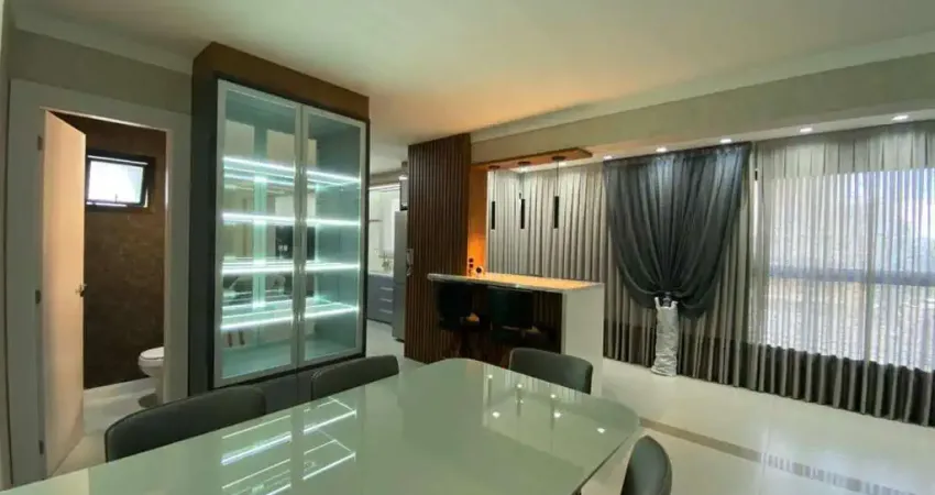 Apartamento finamente mobiliado 3 suítes + 2 vagas de garagem pagamento facilitado direto com dono.