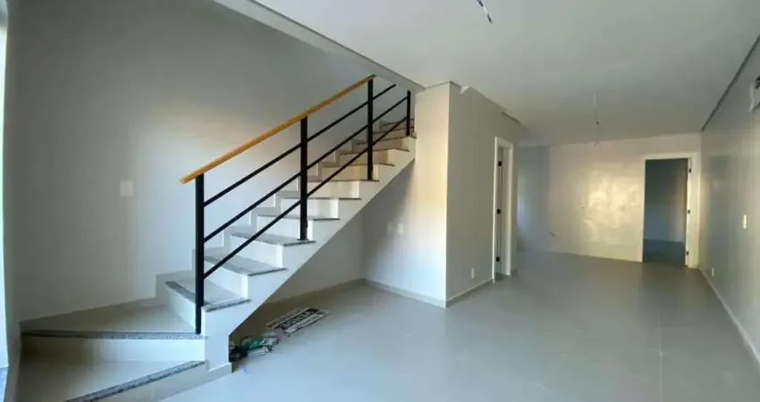 Sobrado á venda 3 suítes 1 vaga de garagem pagamento direto para proprietário em porto belo sc