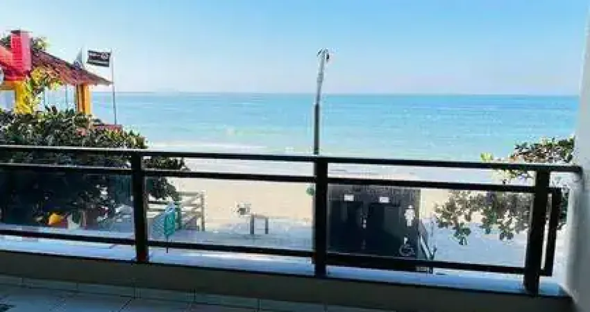 Apartamento á venda frente mar 3 dormitórios sendo 1 suíte + 2 vagas garagem meia praia de itapema aceita permuta em brusque