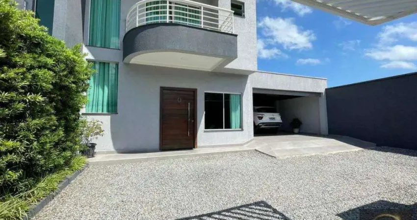Sobrado alto padrão á venda 3 suítes com 220m2  + 6 vagas de garagem pagamento direto proprietário em itapema jardim praia mar