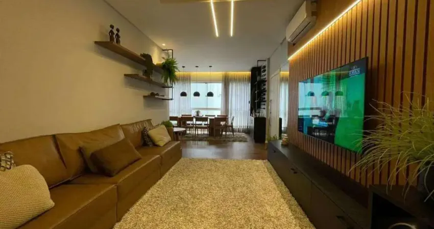 Apartamento á venda 4 dormitórios sendo 2 suítes ( 1 máster ) 164.00 m2 privativos pagamento facilitado direto em meia praia itapema