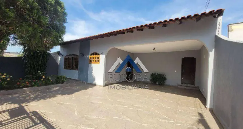 Casa com 4 dormitórios à venda, 327 m² por R$ 1.100.000,00 - Andrade - Londrina/PR