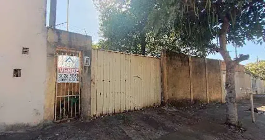 Casa com 2 dormitórios à venda, 91 m² por R$ 150.000,00 - Parque Residencial Porto Serguro 2 - Londrina/PR