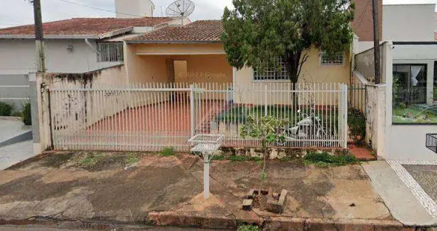 Casa com 4 dormitórios à venda, 240 m² por R$ 430.000,00 - Califórnia - Londrina/PR
