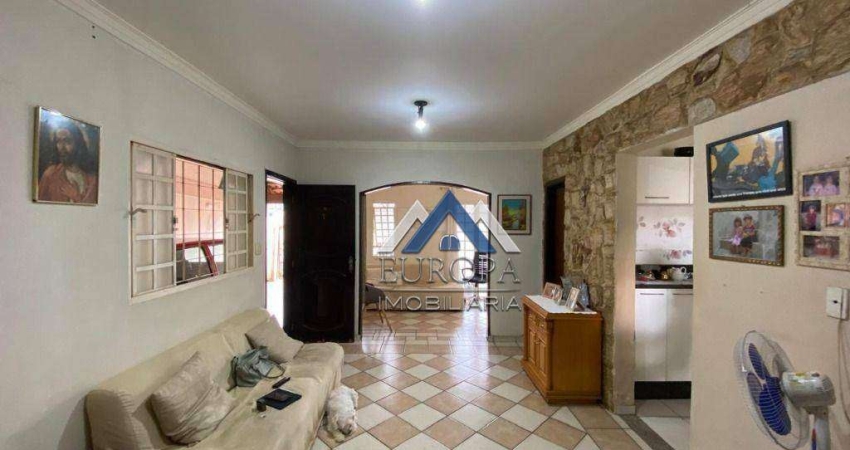 Casa com 3 dormitórios à venda, 119 m² por R$ 439.000,00 - Jardim Guararapes - Londrina/PR
