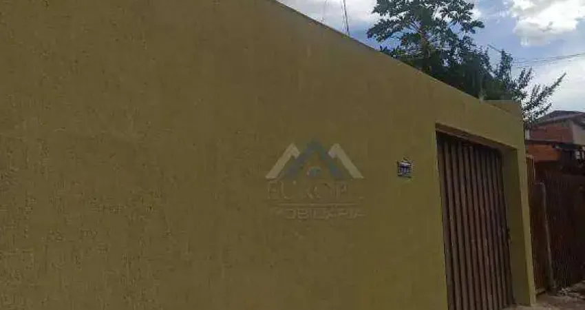 Casa com 3 dormitórios à venda, 130 m² por R$ 270.000,00 - Parigot de Souza 2 - Londrina/PR