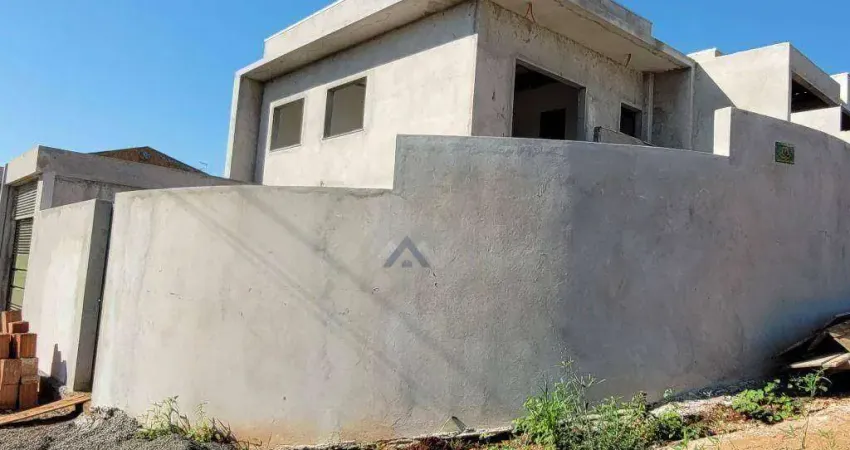 Sobrado com 3 dormitórios à venda, 99 m² por R$ 450.000,00 - Colinas - Londrina/PR