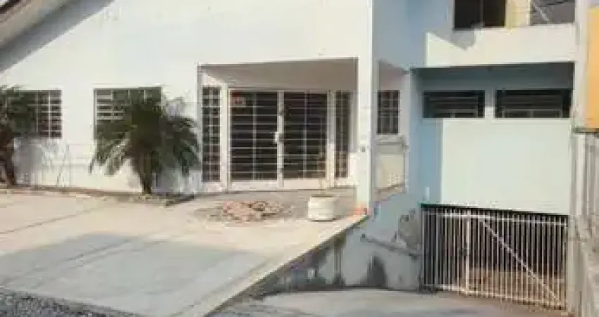 Kitinet para alugar, 50.00 m2 por r$1250.00  - capao raso - curitiba/pr