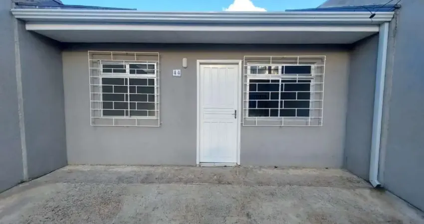 Casa Residencial com 2 quartos para alugar, 45.00 m2 por R$1100.00 - Santa Terezinha - Fazenda Rio Grande/PR