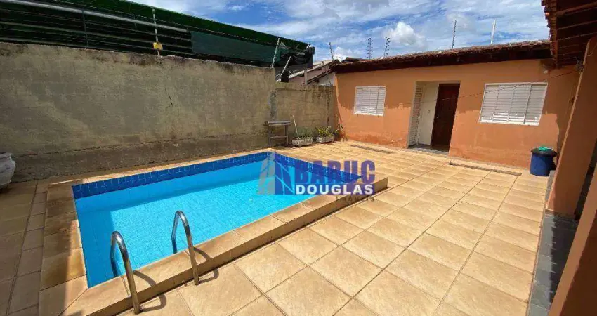 Casa térrea com 4 quartos com 235 m² no alto do bairro jardim cuiabá r$ 1.080.000 - aceita financiamento e pega apto como parte de pagamento.