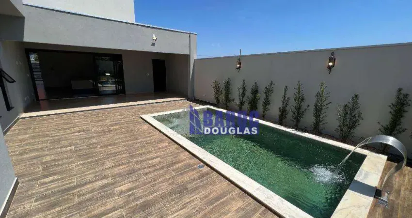 Vende-se Casa térrea com 3 suítes, com piscina e com  200m² construído, por R$ 1.260.000 - Bom Clima - Chapada dos Guimarães/MT