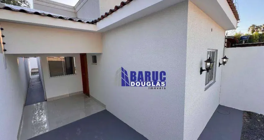 Vende-se casa nova 03 quartos sendo 01 suite, sala de tv, copa, cozinha, Wc social, piscina e churrasqueira, casa com área construída de 91,35m2.