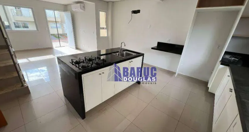 Aluga-se lindo sobrado no Bairro Cidade Alta em condomínio Fechado, sobrado com armários e ar split, 3 quartos sendo 1 suíte, quintal, 02 vagas.