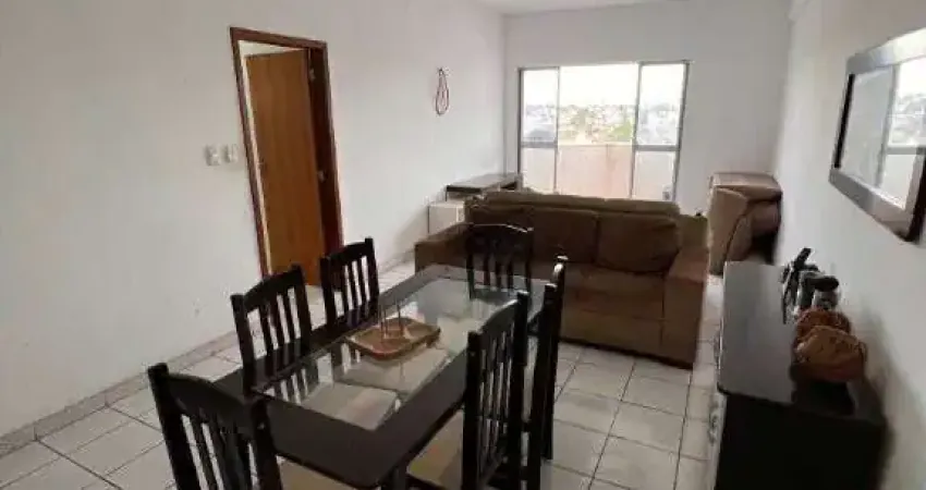 Vende-se amplo apartamento no Edf. Nicolina, andar alto e sol da manhã, 4 quartos sendo 01 suite, 01 vaga.
