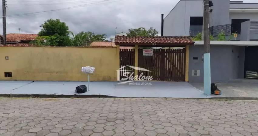 Casa com 2 quartos à venda na Rua Treze, Pontal de Santa Marina, Caraguatatuba
